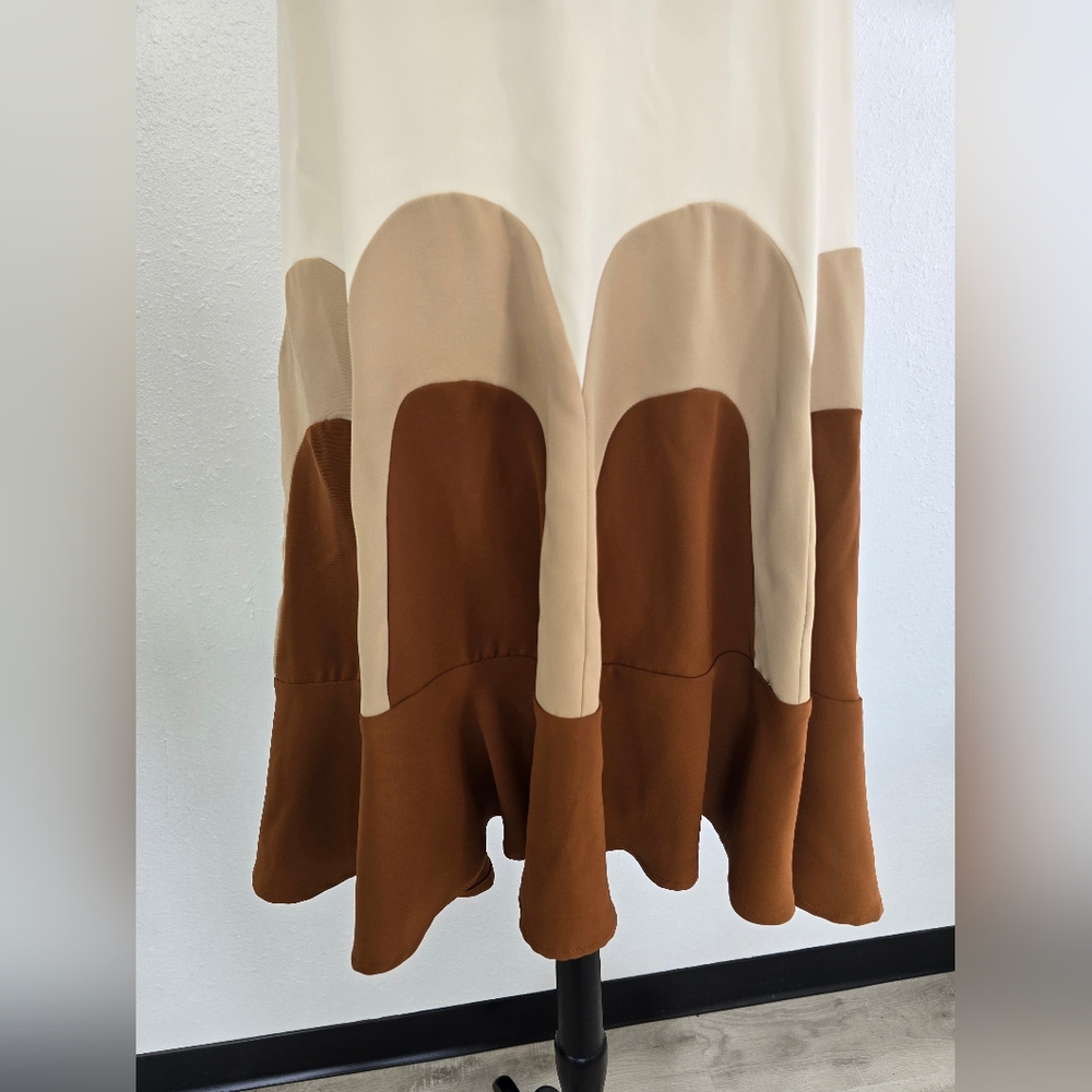 Entro NWT Flounce Nadia Color Block Cream And Brown Arch Collar Dress Size Small - Picture 4 of 9